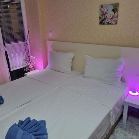 Iris Opera Center Apartment Русе Екстериор снимка